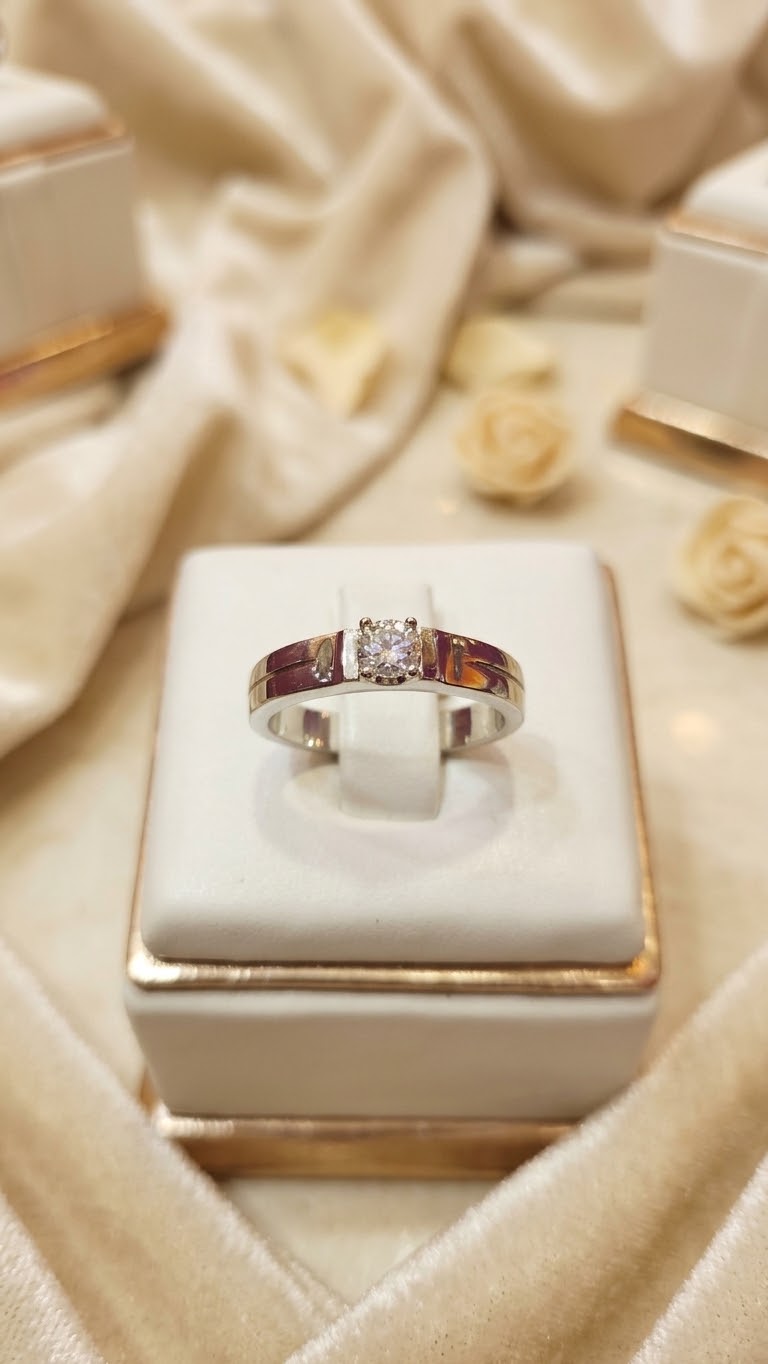 CINCIN PERAK PALADIUM