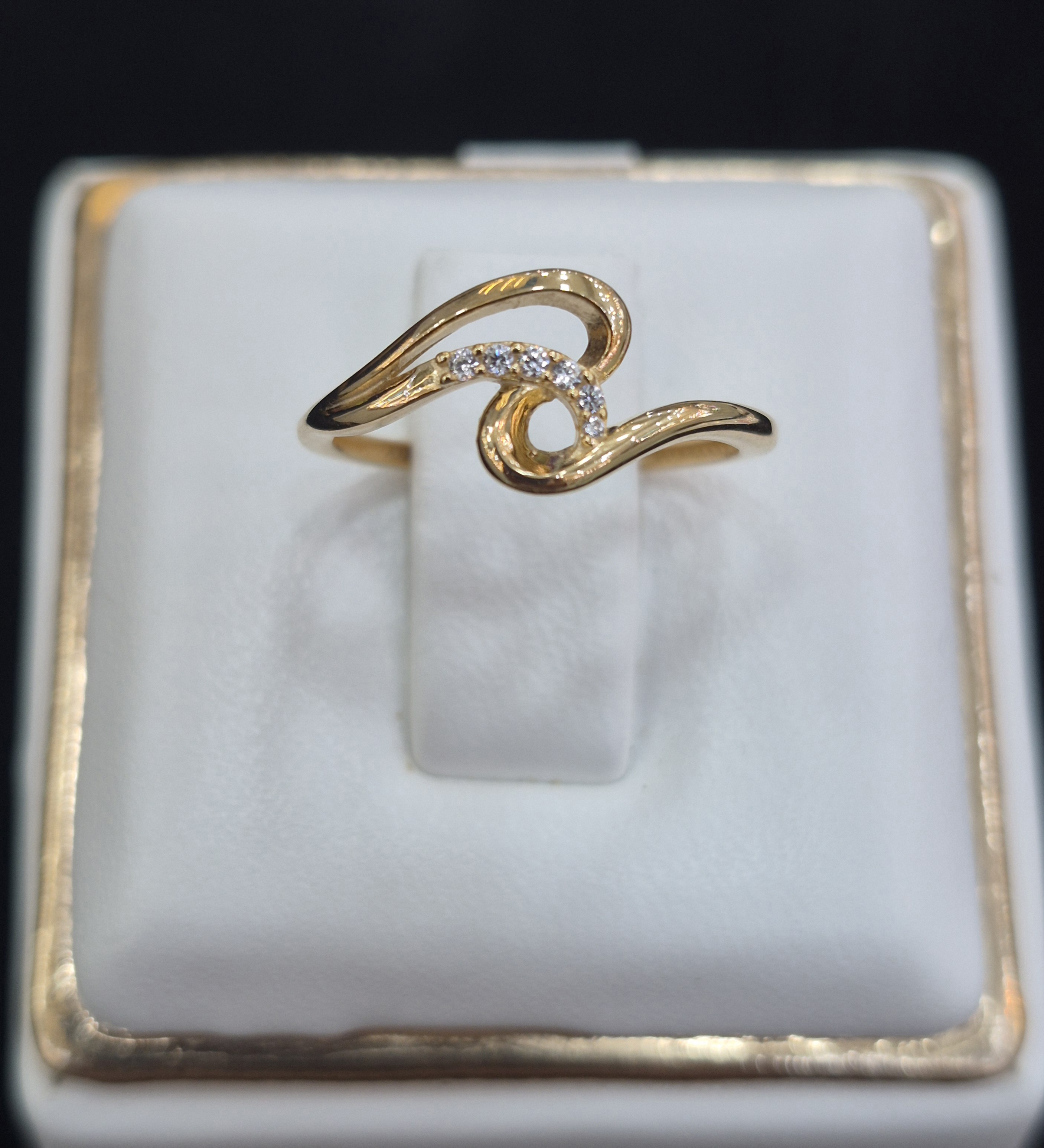 CINCIN WAVE LISTRING