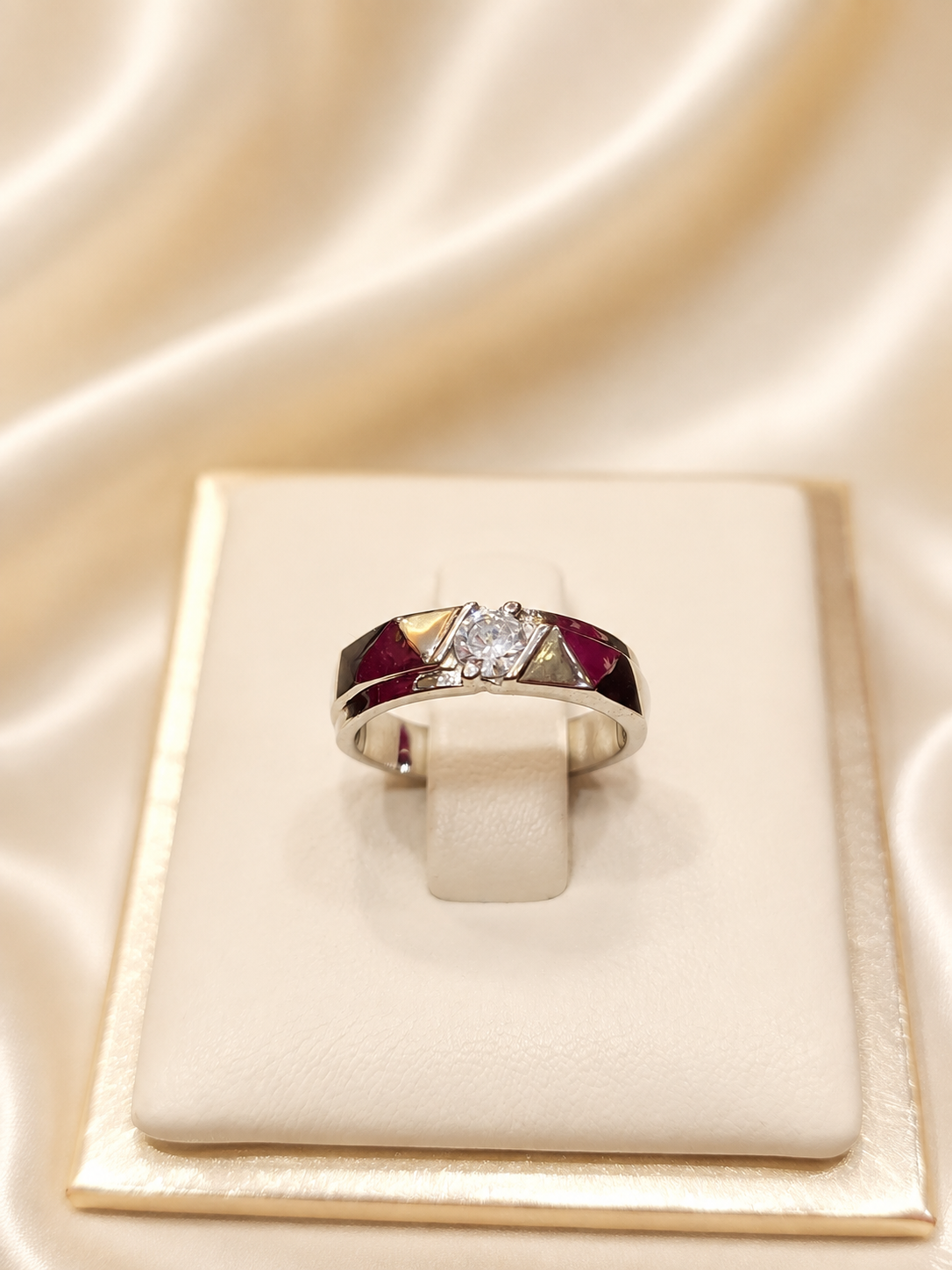CINCIN PERAK PALADIUM