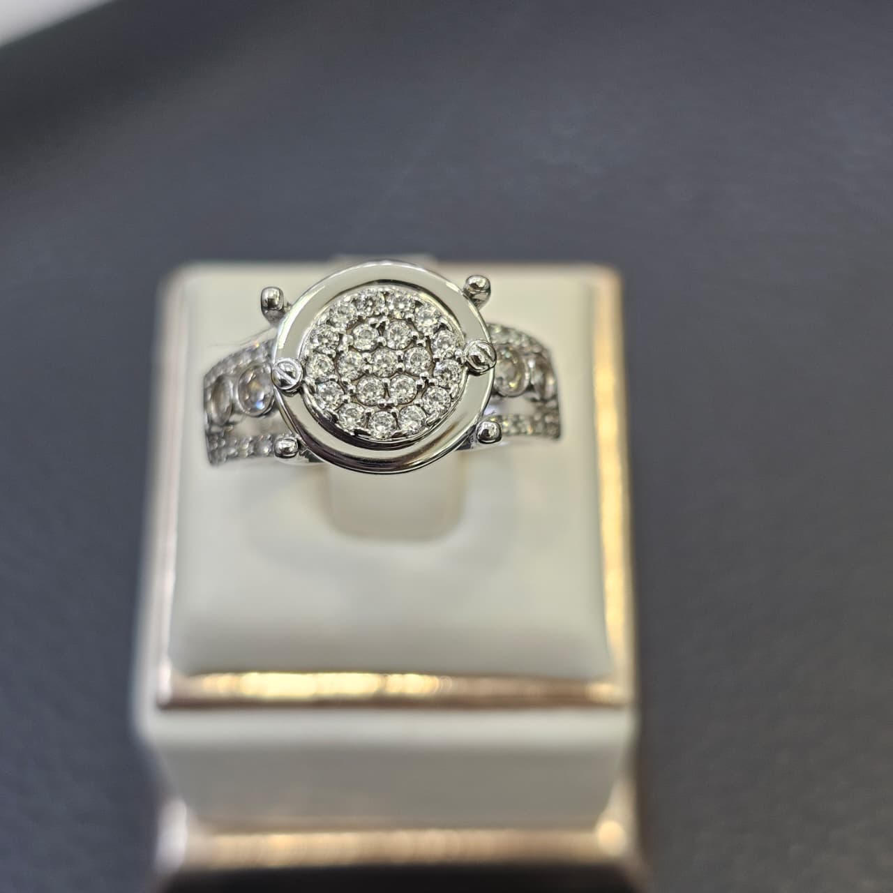 CINCIN COR BULAT