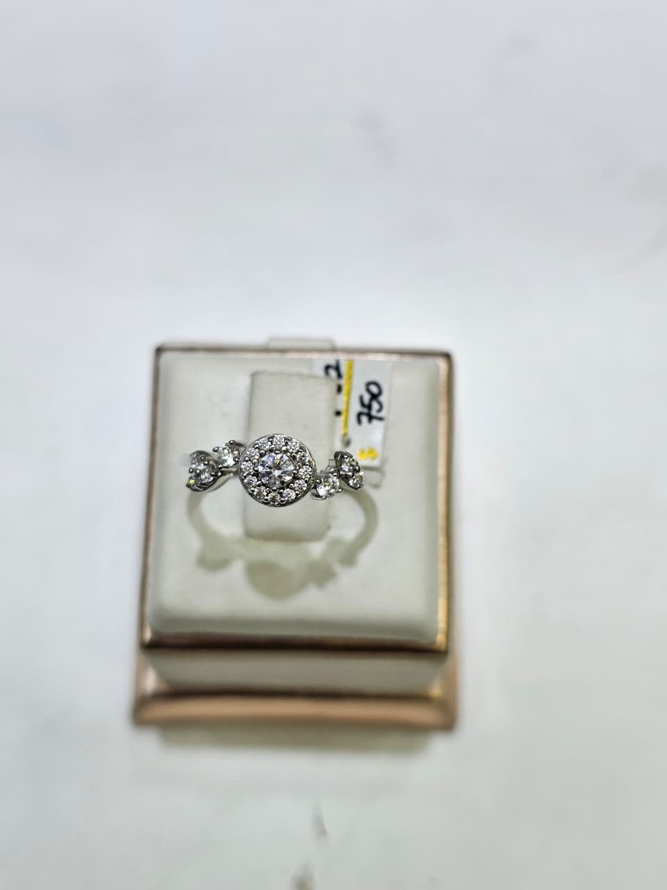 CINCIN BULAT HL