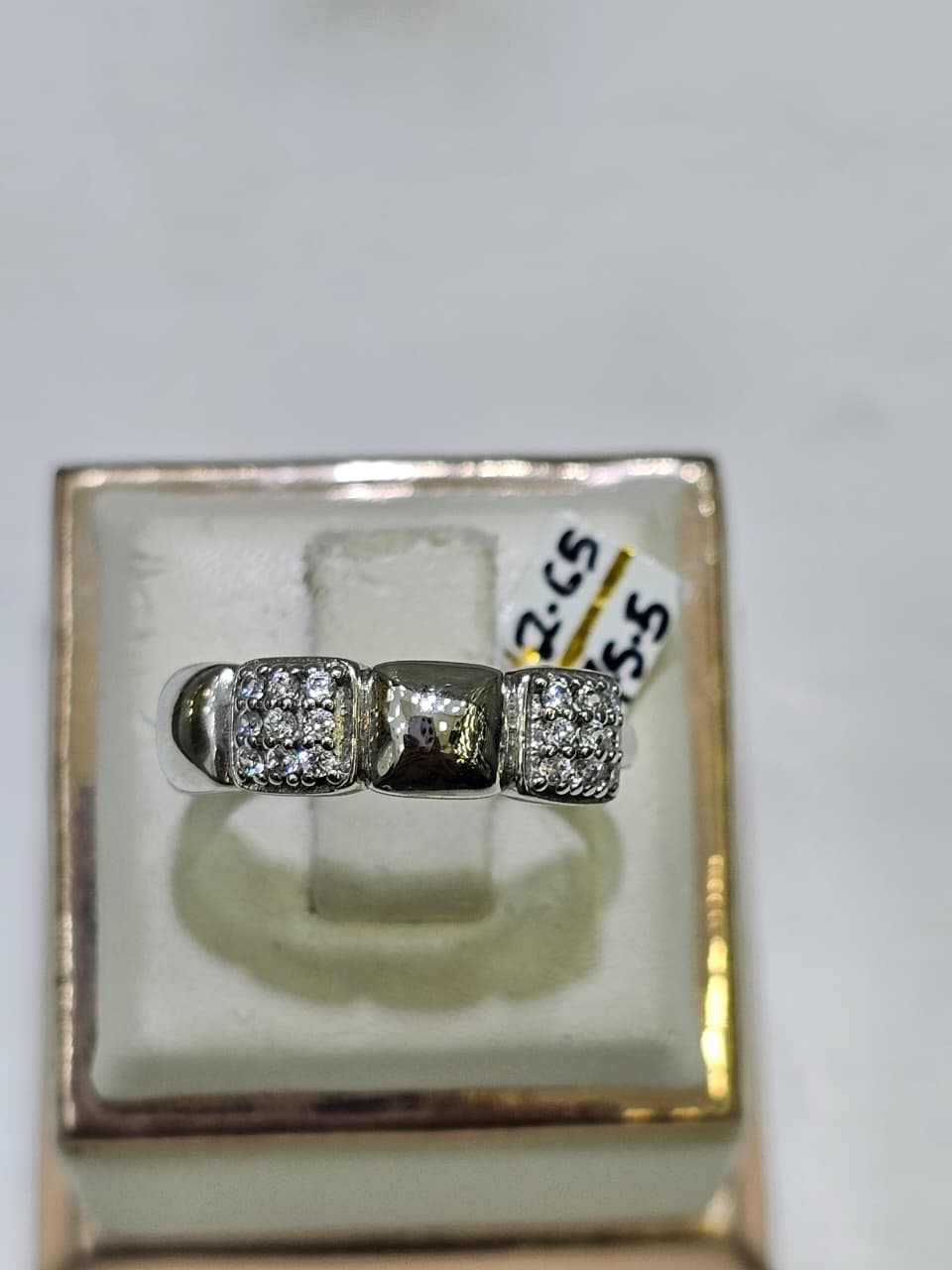 CINCIN KOTAK HL