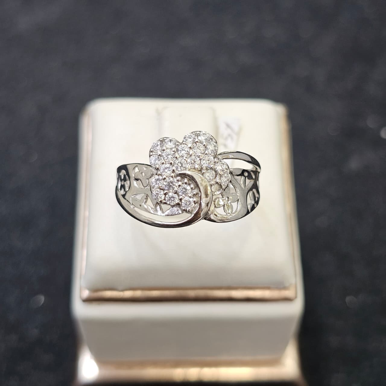 CINCIN BUNGA AD