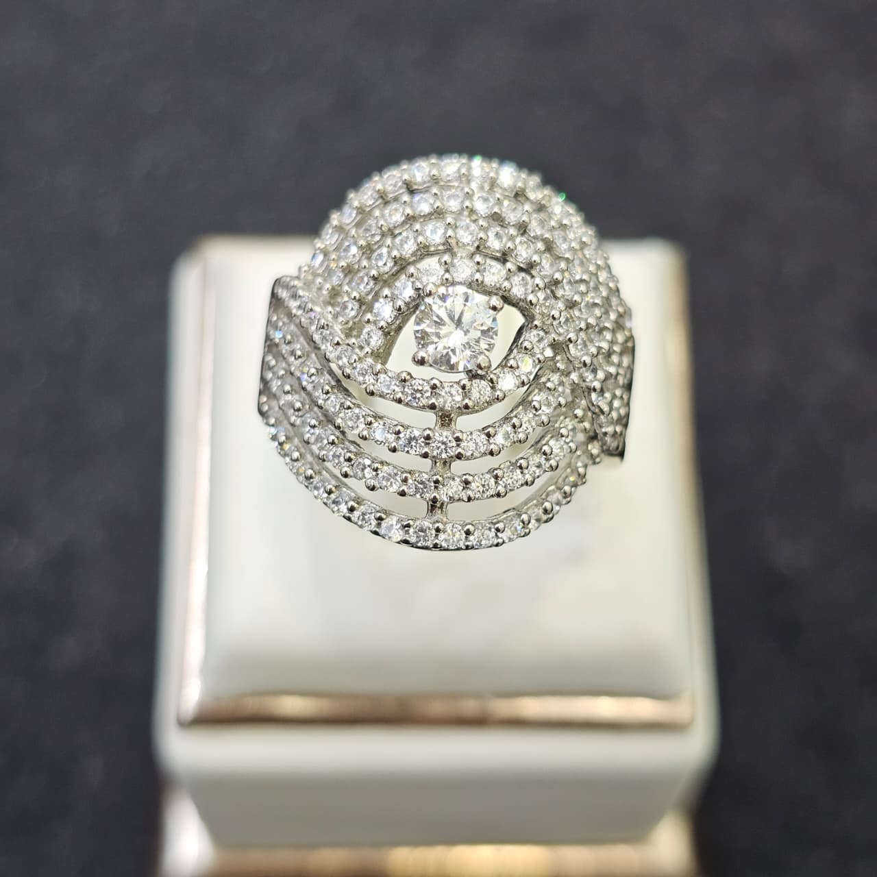 CINCIN COR DUBAI