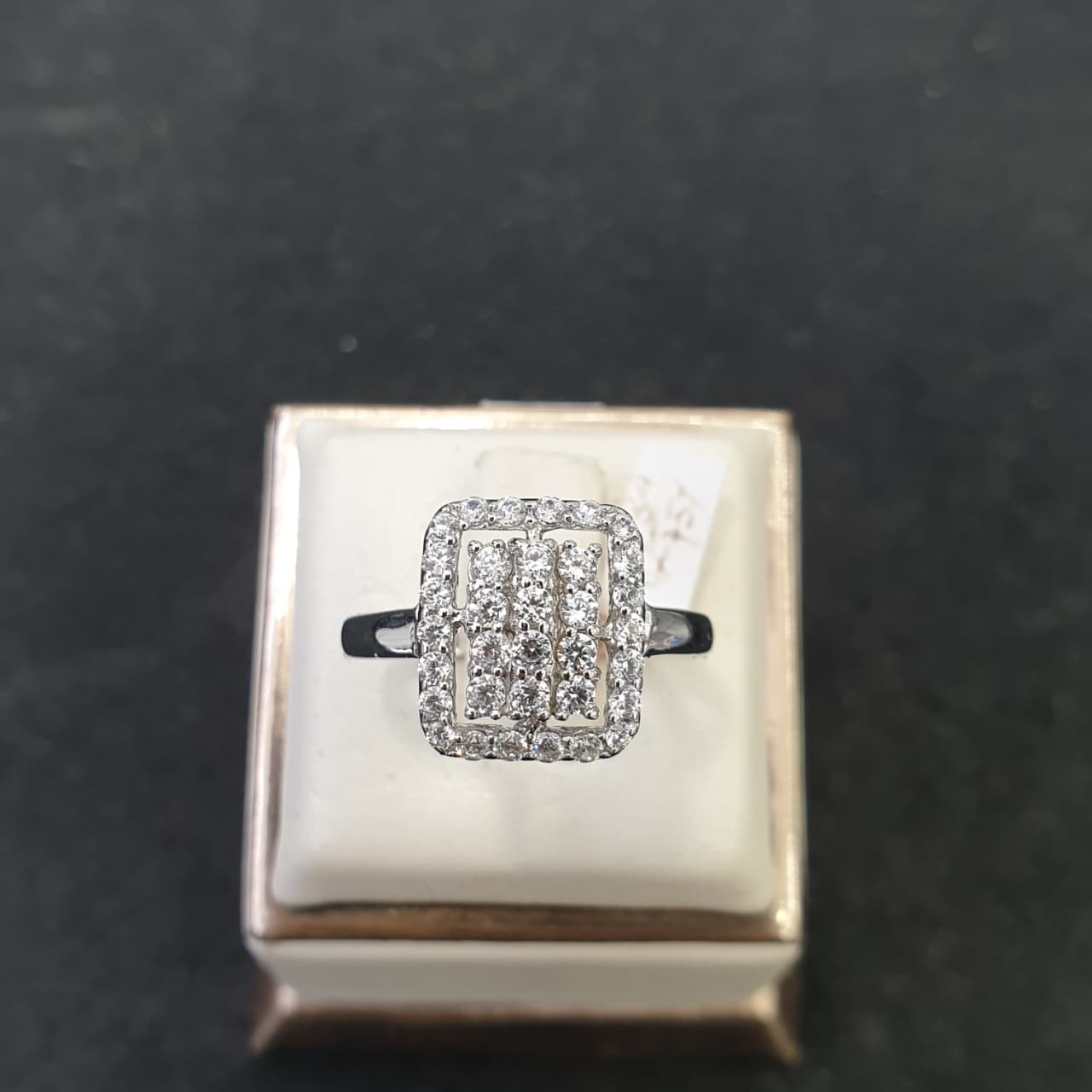 CINCIN KOTAK