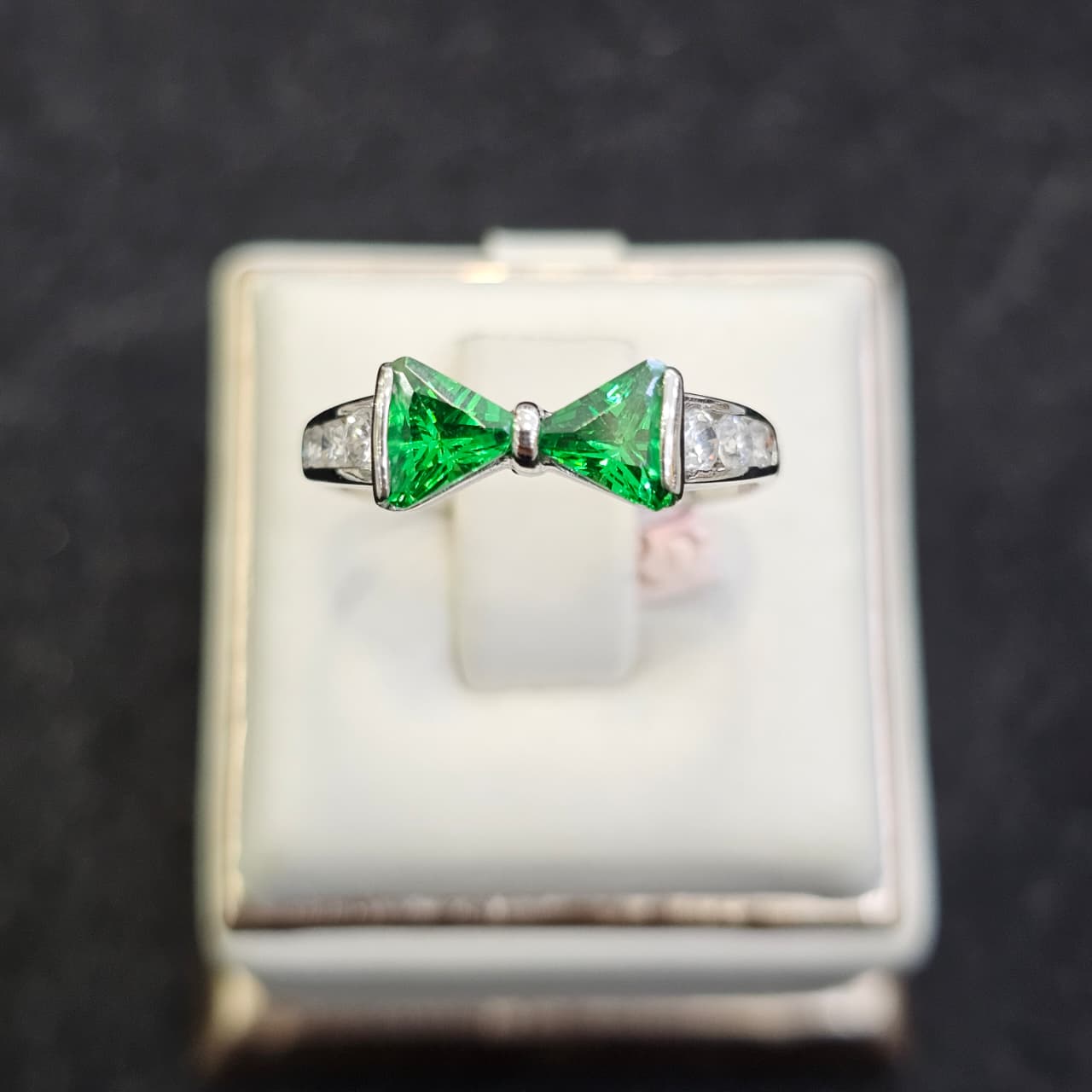 CINCIN PITAHIJAU