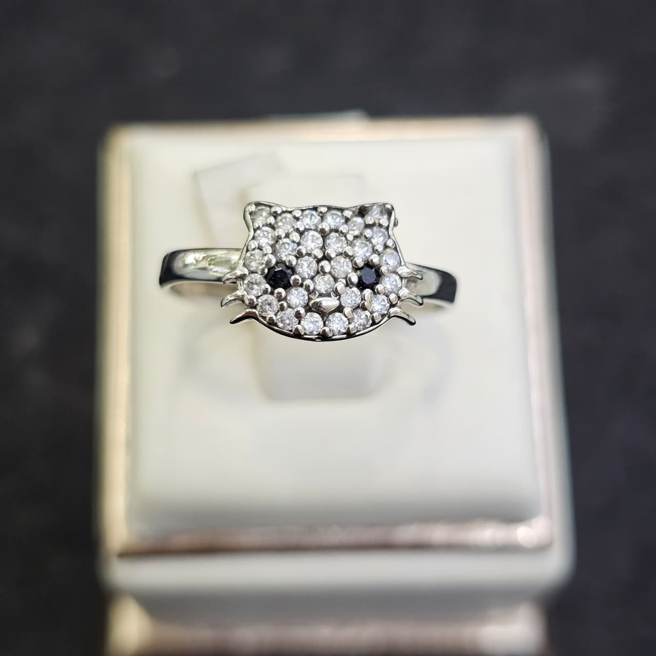 CINCIN HK AD