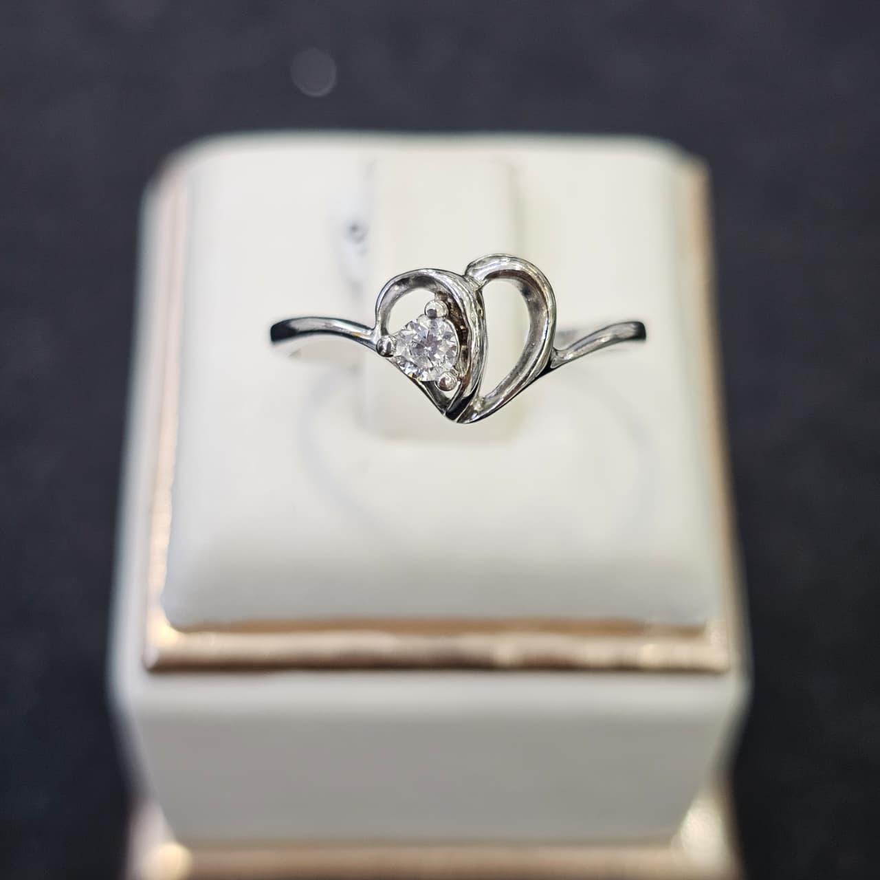 CINCIN LOVE AD