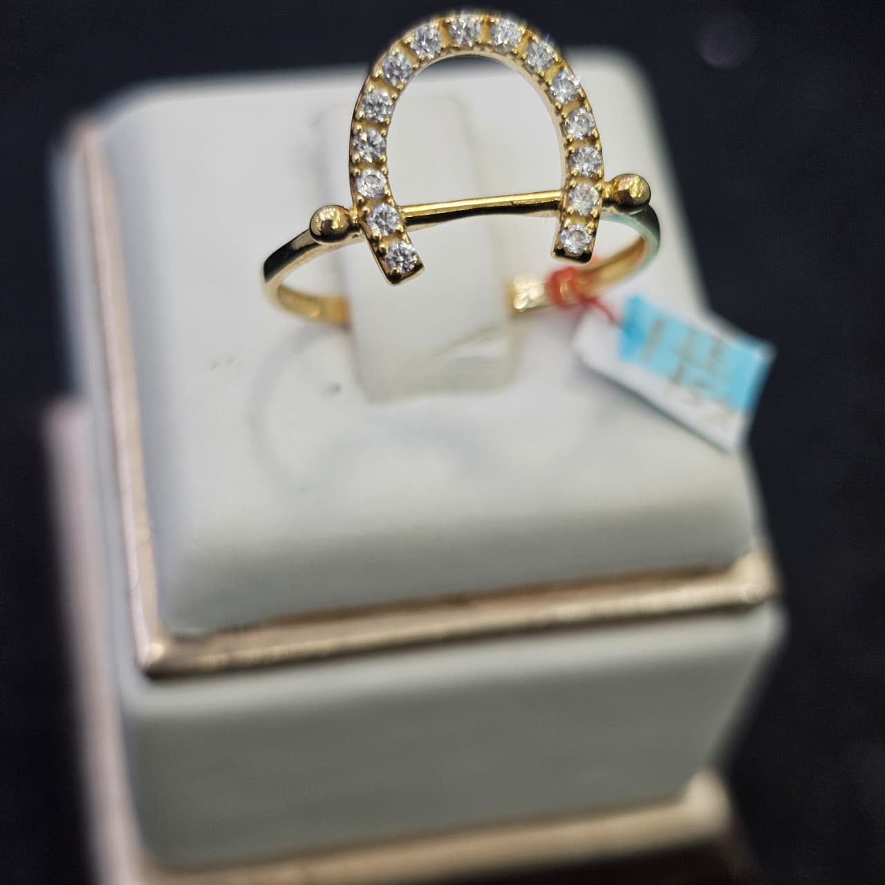 CINCIN AIGNER
