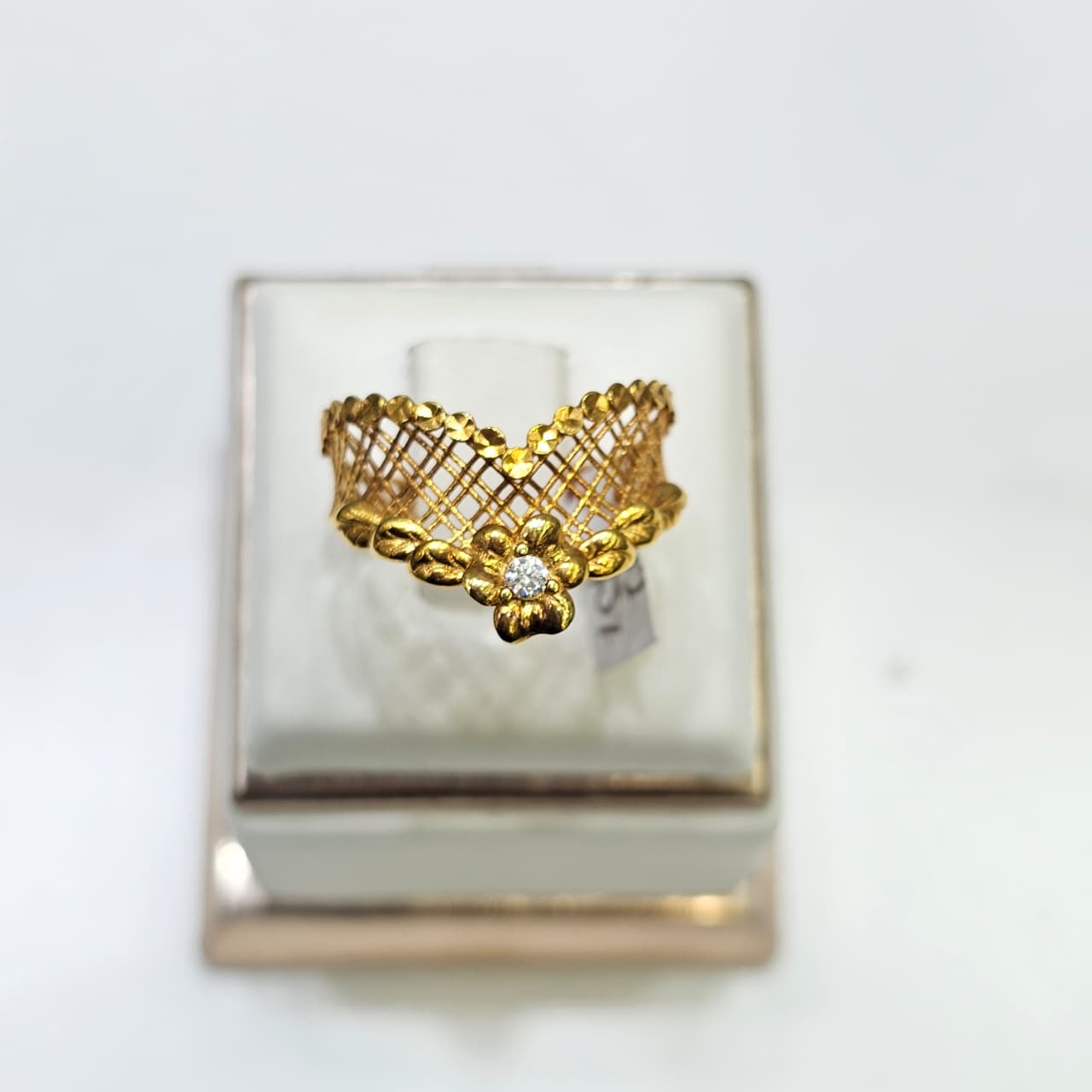 CINCIN V BUNGA