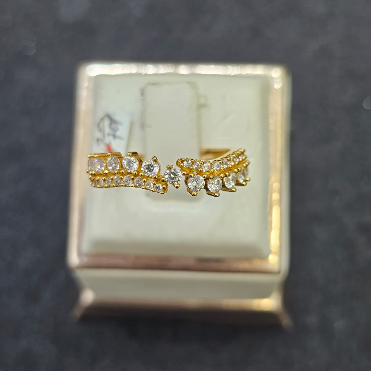 CINCIN LISTRING