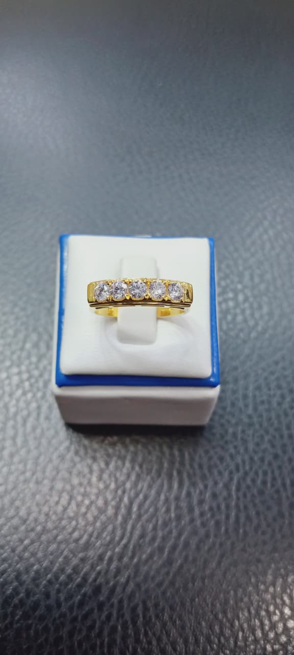 CINCIN LISTRING KOTAK