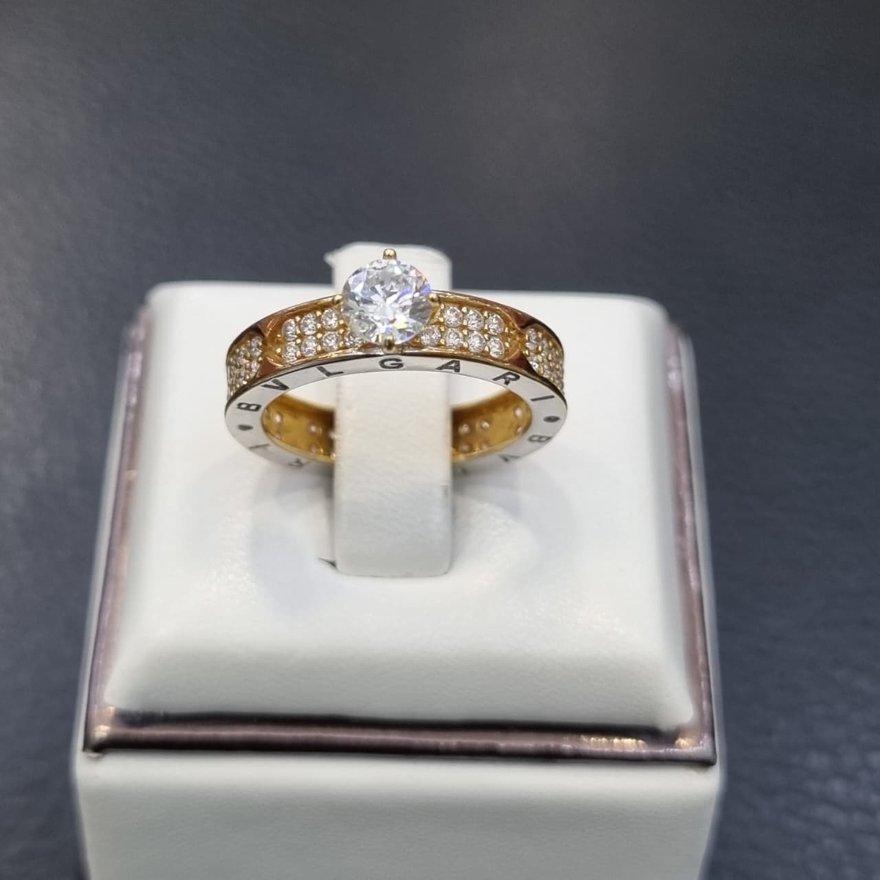 CINCIN SOLITER LISTRING