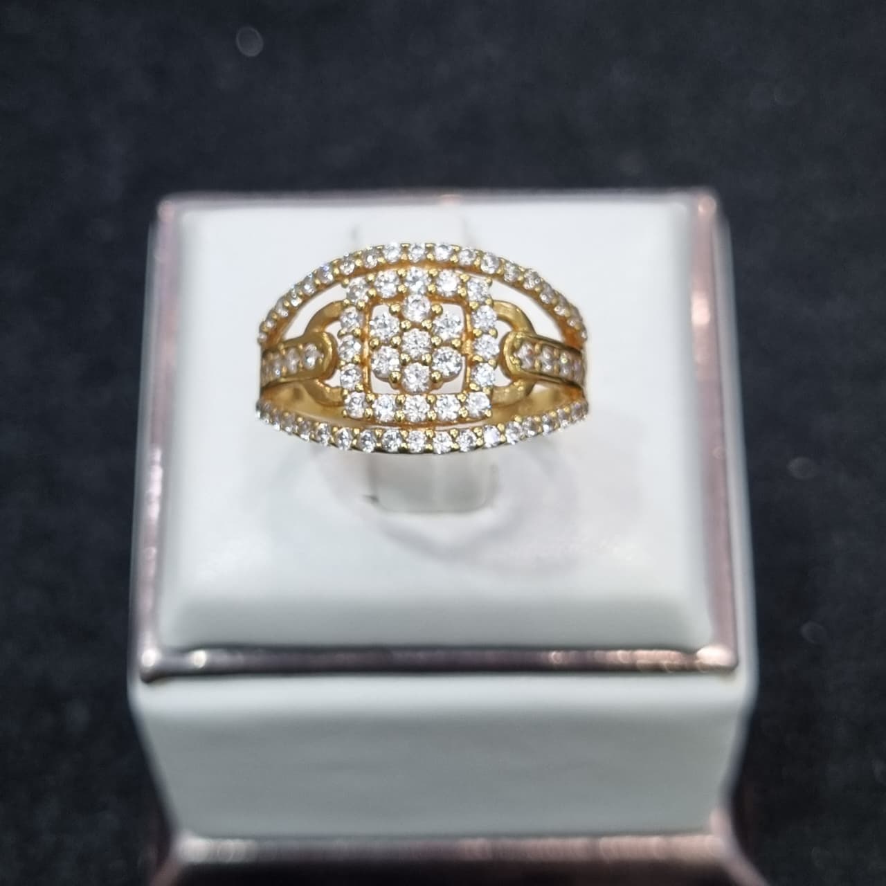 CINCIN LISTRING KOTAK MATA TABUR
