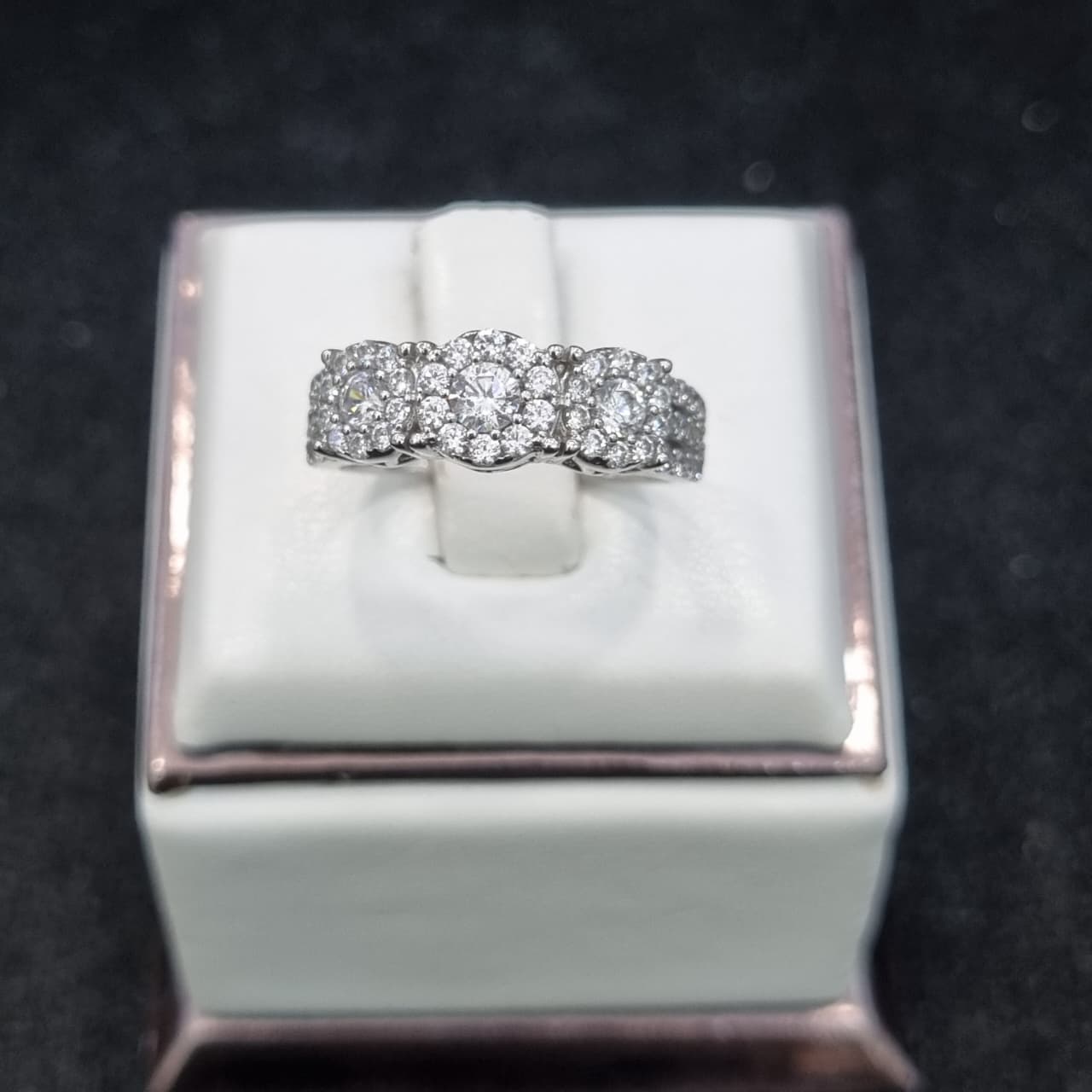 CINCIN 3 BULAT FULL MATA