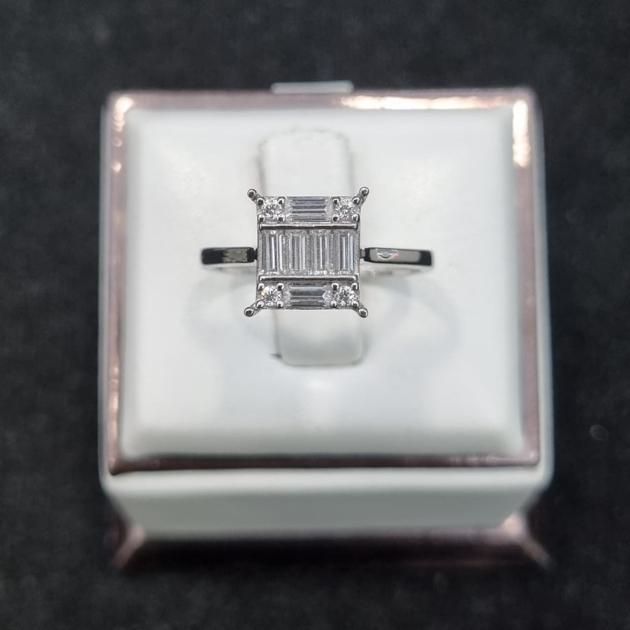 CINCIN KOTAK MATA RACHEL HALA GOLD