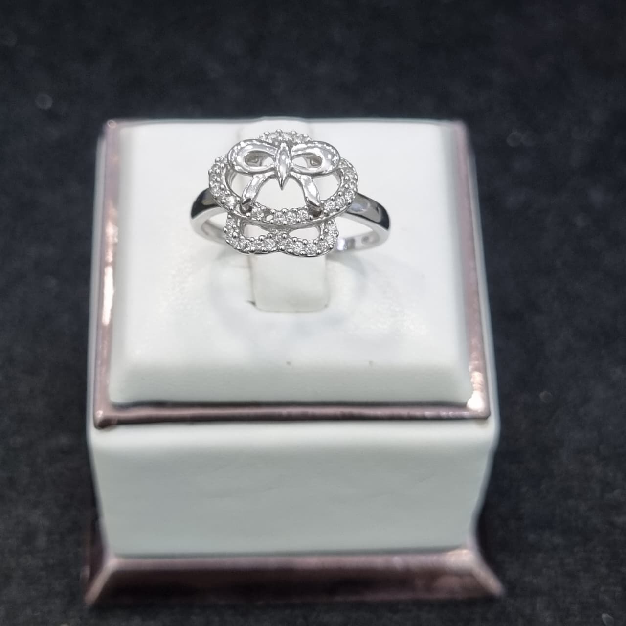 CINCIN PITA MATA AD