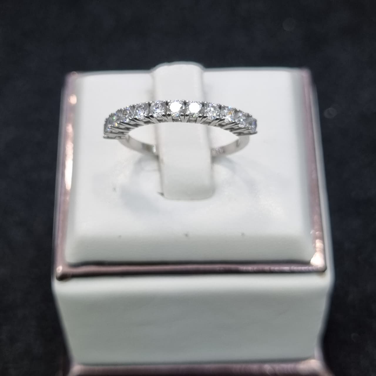 CINCIN LISTRING