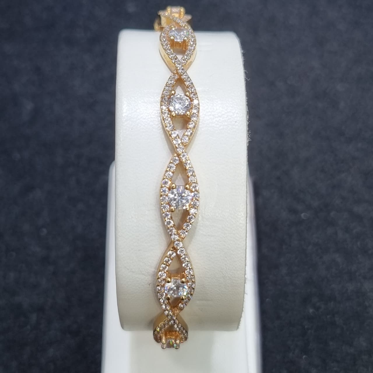 GELANG B GELOMBANG MATA