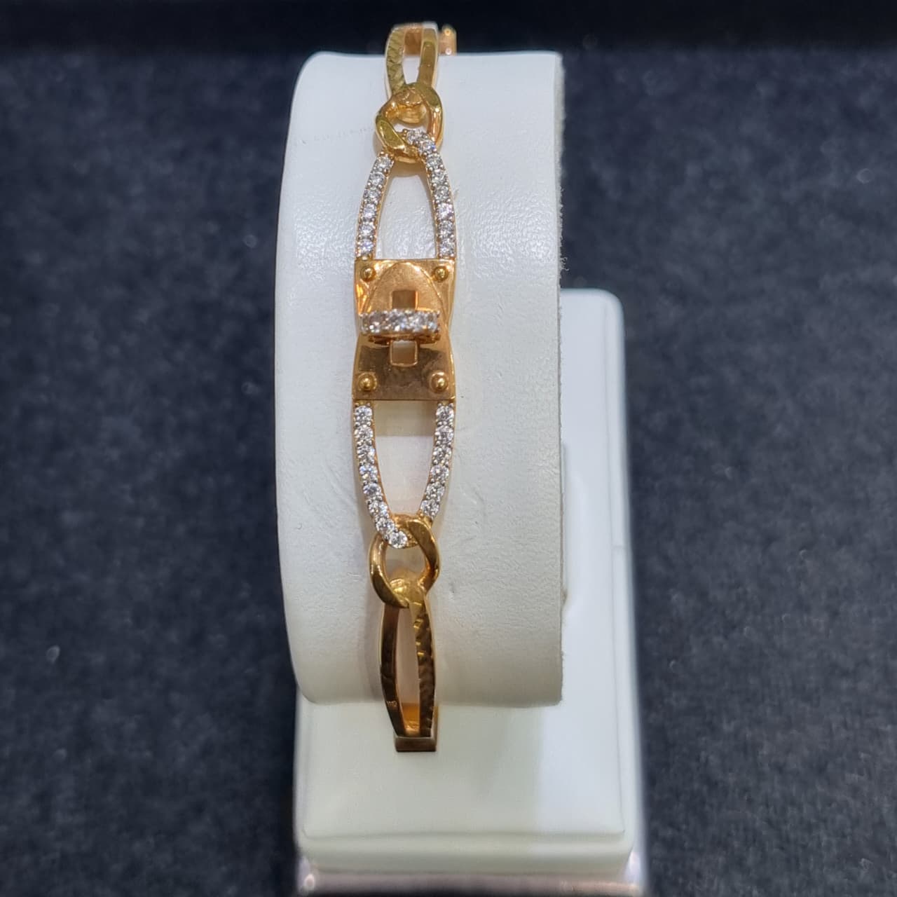 GELANG B CARTIER MATA