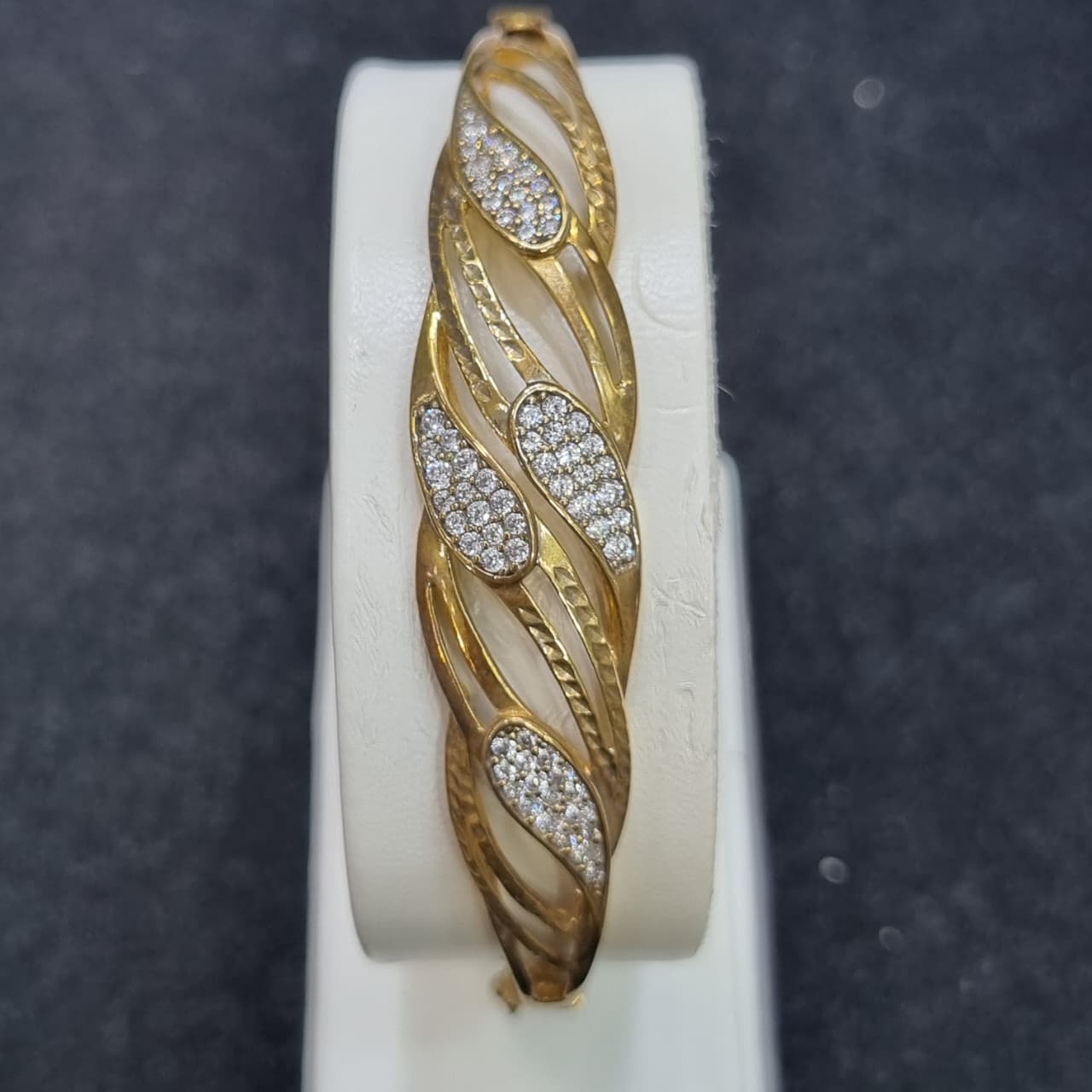 GELANG B GELOMBANG OVAL AD UKIR
